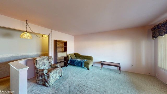 13212 Balfour Drive, Warren, MI 48088