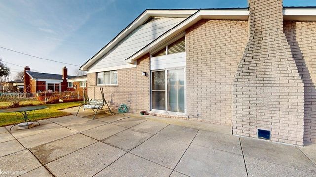 13212 Balfour Drive, Warren, MI 48088