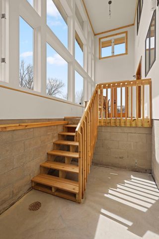 9134 Fox Run Circle, Eden Prairie, MN 55347