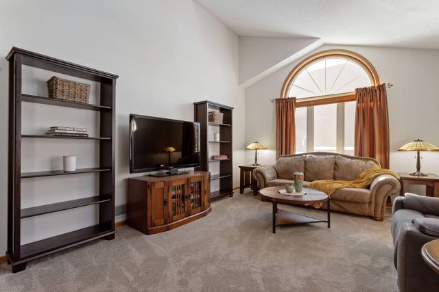 13175 Bittersweet Street NW, Coon Rapids, MN 55448