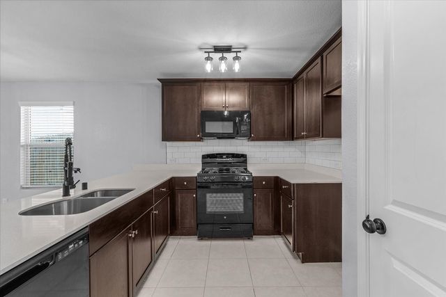 357 Dry Canyon Way, Fort Worth, TX 76177