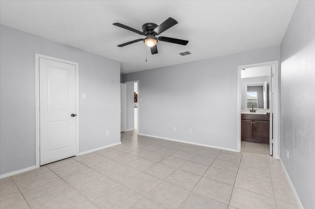 357 Dry Canyon Way, Fort Worth, TX 76177