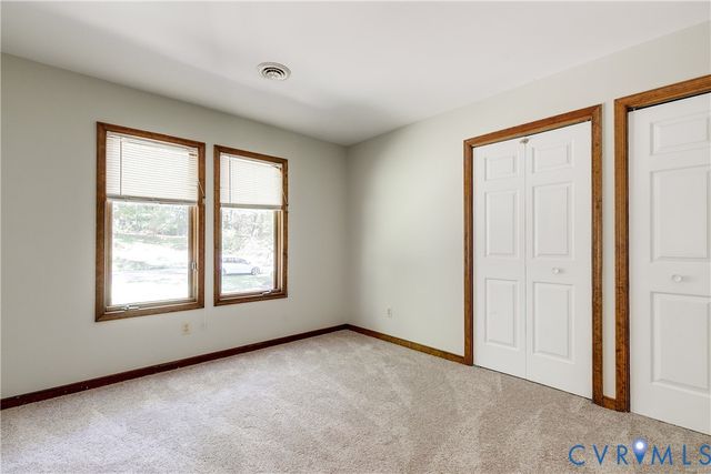 4242 Cheyenne Rd, Richmond, VA 23235