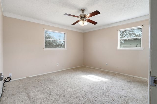 405 Marion Lane, Burleson, TX 76028