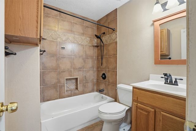 405 Marion Lane, Burleson, TX 76028