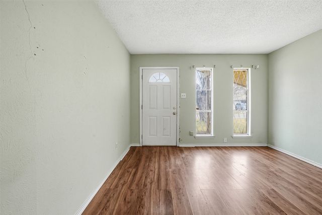 405 Marion Lane, Burleson, TX 76028