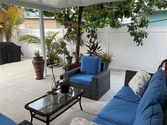 3305 W AILEEN STREET, Tampa, FL 33607