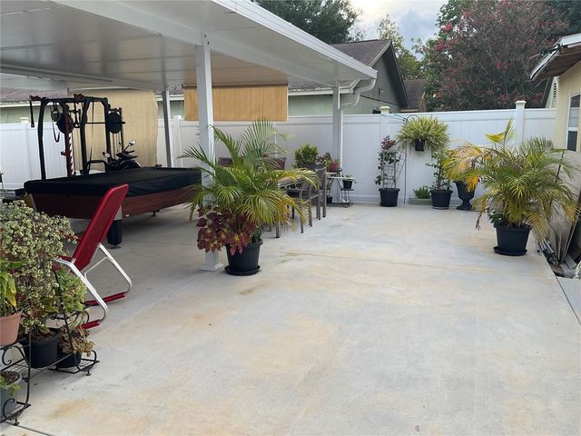 3305 W AILEEN STREET, Tampa, FL 33607