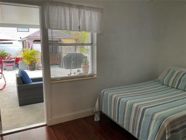 3305 W AILEEN STREET, Tampa, FL 33607