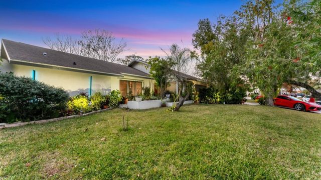 4076 SOUTHWELL WAY, Sarasota, FL 34241