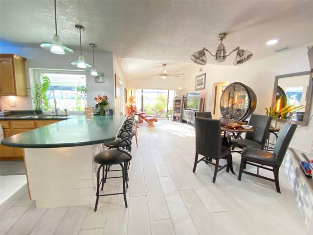 4076 SOUTHWELL WAY, Sarasota, FL 34241