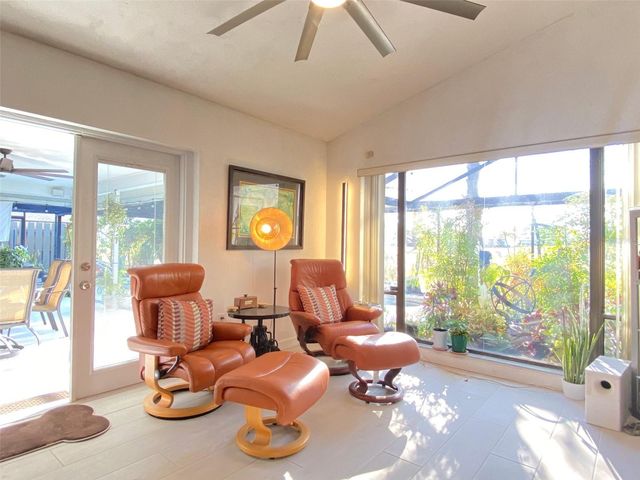 4076 SOUTHWELL WAY, Sarasota, FL 34241