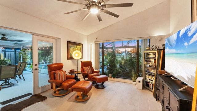 4076 SOUTHWELL WAY, Sarasota, FL 34241