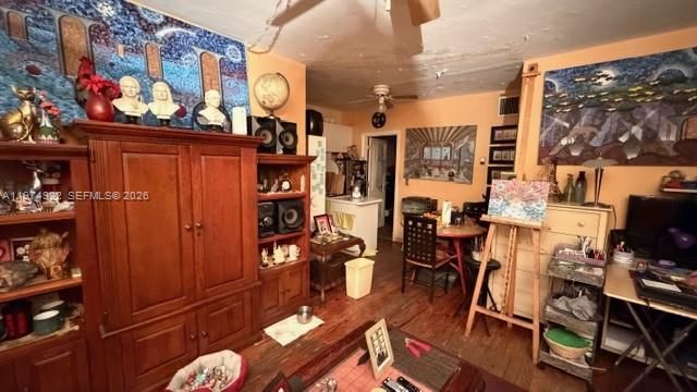 1275 Marseille Dr 40, Miami Beach, FL 33141