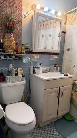 1275 Marseille Dr 40, Miami Beach, FL 33141