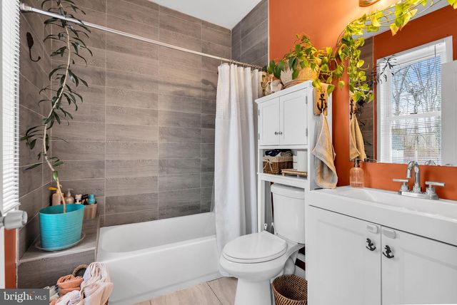 616 E ARVERNE AVE, Ocean Gate, NJ 08740