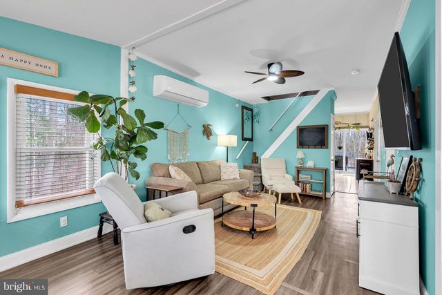 616 E ARVERNE AVE, Ocean Gate, NJ 08740