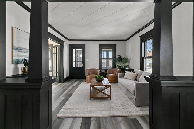 1018 ARTHUR AVENUE, Oshkosh, WI 54902