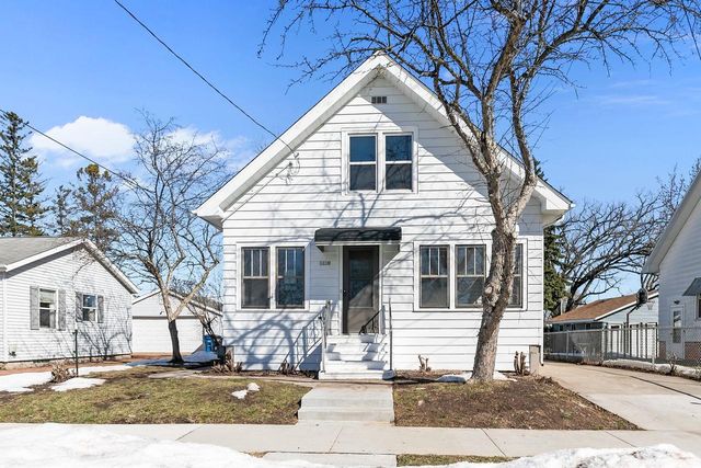 1018 ARTHUR AVENUE, Oshkosh, WI 54902