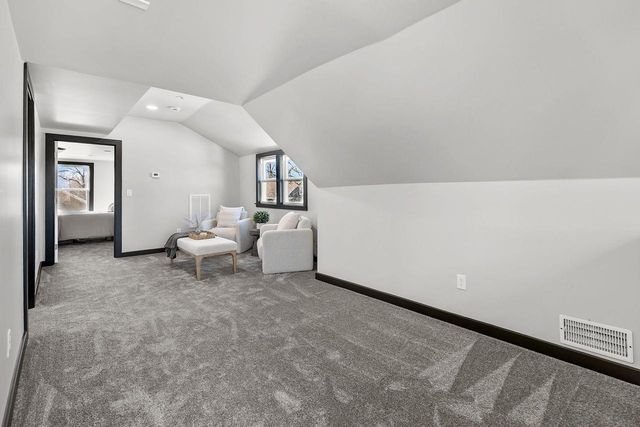 1018 ARTHUR AVENUE, Oshkosh, WI 54902