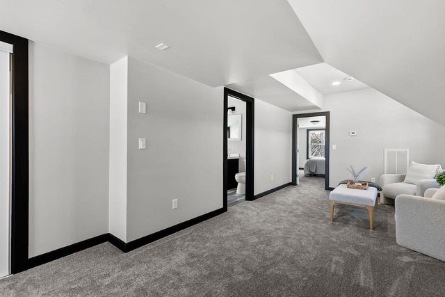 1018 ARTHUR AVENUE, Oshkosh, WI 54902