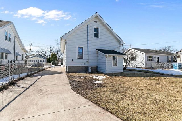 1018 ARTHUR AVENUE, Oshkosh, WI 54902