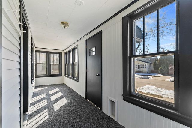 1018 ARTHUR AVENUE, Oshkosh, WI 54902