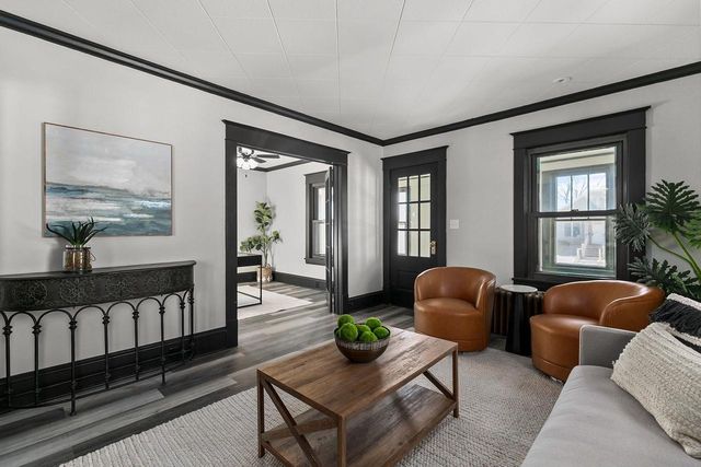 1018 ARTHUR AVENUE, Oshkosh, WI 54902