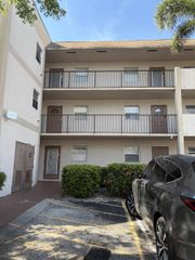 8311 Sands Point Boulevard 106, Tamarac, FL 33321