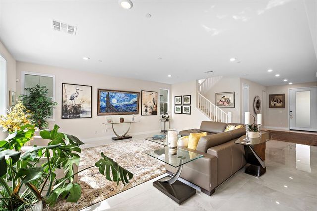 9896 Heron Avenue, Fountain Valley, CA 92708