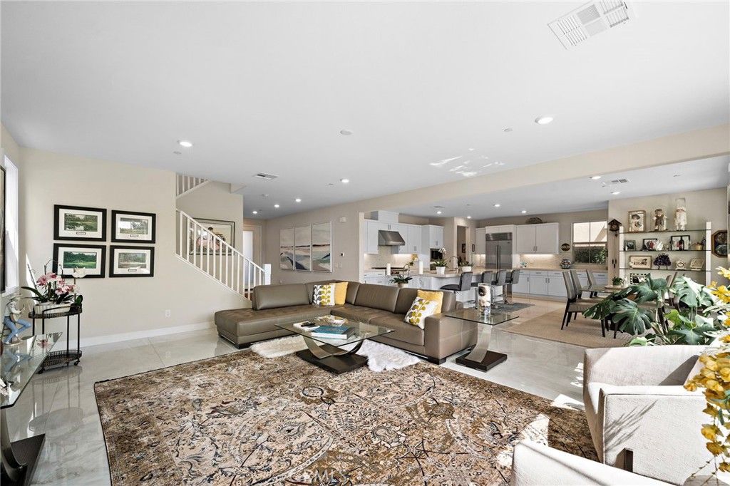 9896 Heron Avenue, Fountain Valley, CA 92708 — photo 3