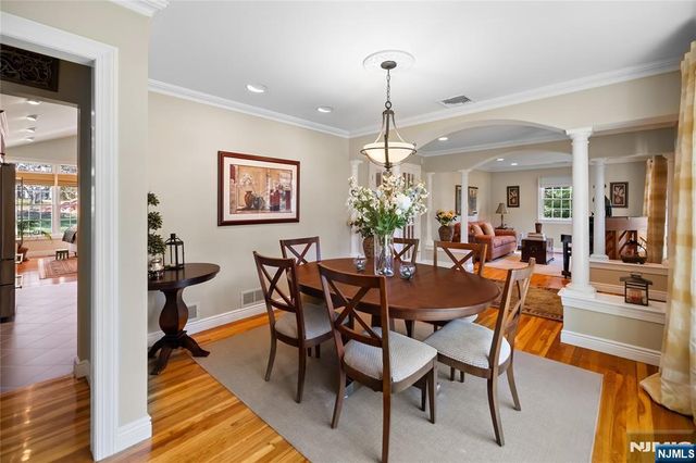548 Rivervale Road, River Vale, NJ 07675