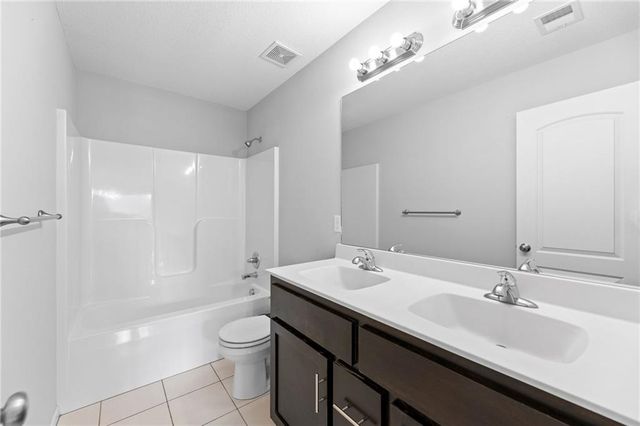 14096 S Landon Street, Olathe, KS 66061