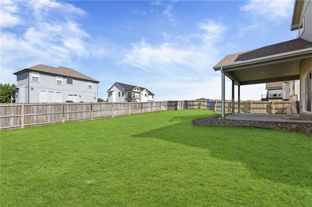 14096 S Landon Street, Olathe, KS 66061