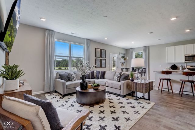 9108 Steinbeck Lane, Indianapolis, IN 46239