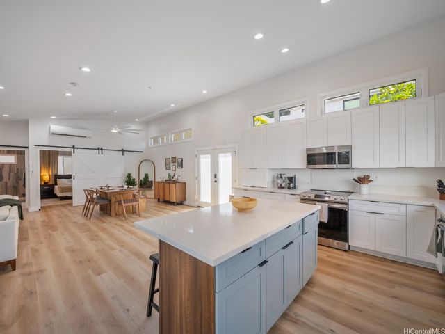3616 Sierra Drive, Honolulu, HI 96816