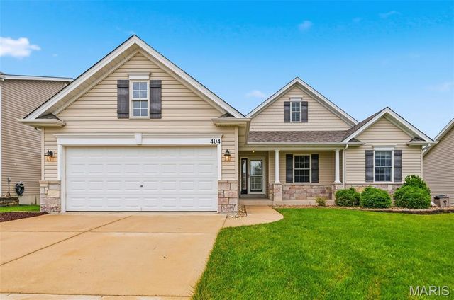 404 Shady River Drive, O'fallon, MO 63366