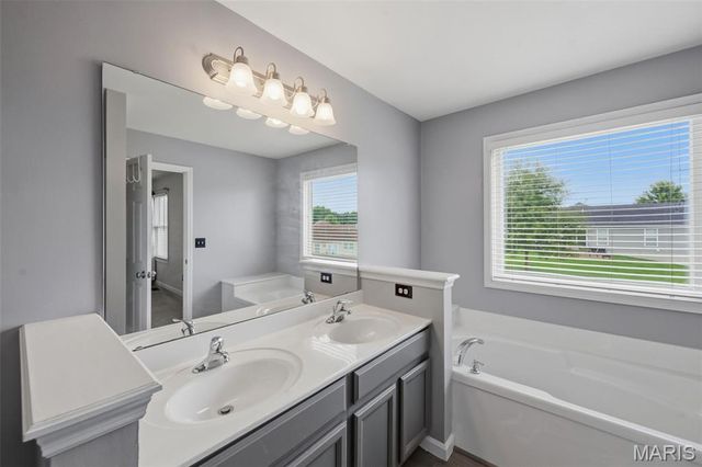 404 Shady River Drive, O'fallon, MO 63366