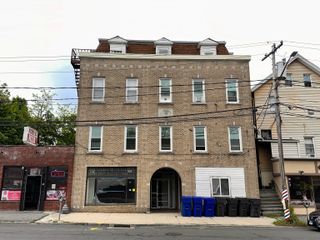 82 Water Street, Torrington, CT 06790