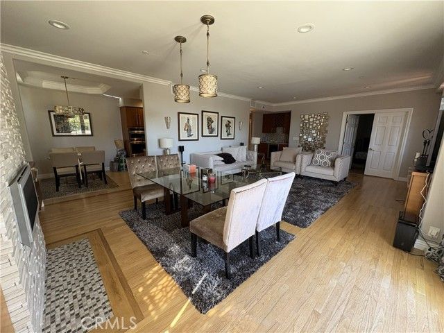 10595 Ashton Avenue 201, Los Angeles, CA 90024