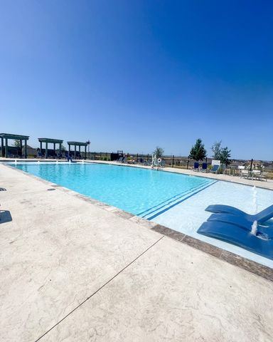 10613 Smiths Bend Road, Fort Worth, TX 76126