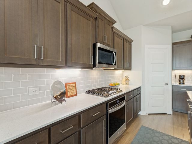 10613 Smiths Bend Road, Fort Worth, TX 76126