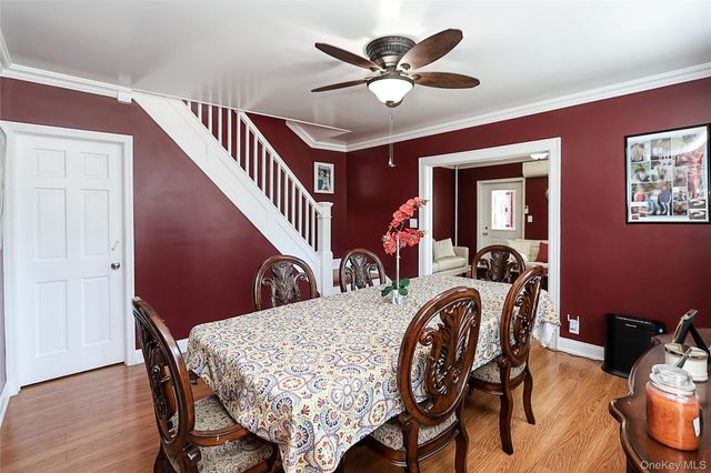 95-20 239th Street, Floral Park, NY 11001