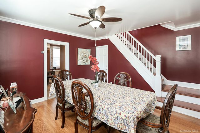 95-20 239th Street, Floral Park, NY 11001