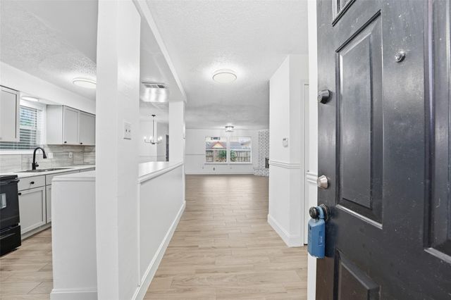 1054 Somercotes Lane, Channelview, TX 77530