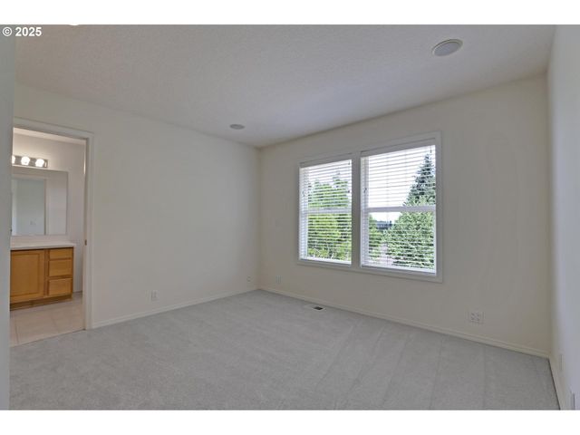 15017 Sw TELLURIDE Ter, Beaverton, OR 97007