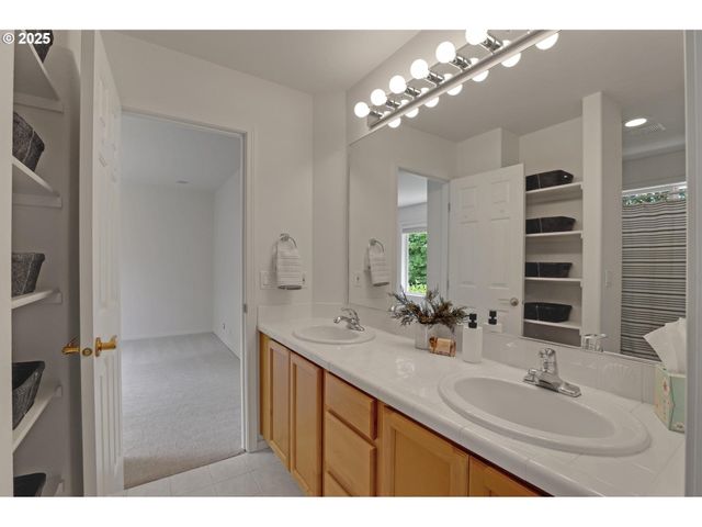 15017 Sw TELLURIDE Ter, Beaverton, OR 97007