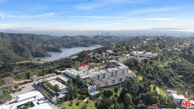 2385 Roscomare Road E17, Los Angeles, CA 90077