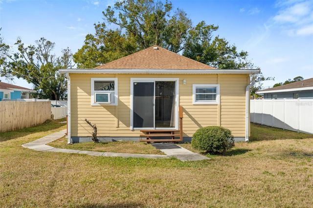 1216 26TH AVENUE W, Palmetto, FL 34221