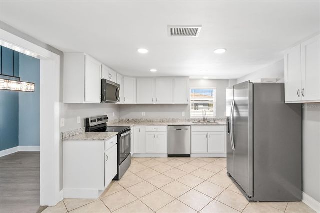 1216 26TH AVENUE W, Palmetto, FL 34221